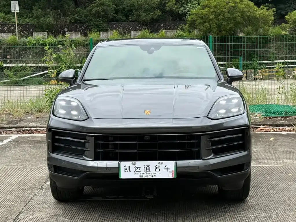 Porsche Cayenne Hybrid — фото 1