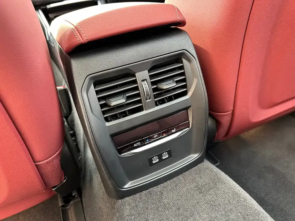BMW i3 — фото 6
