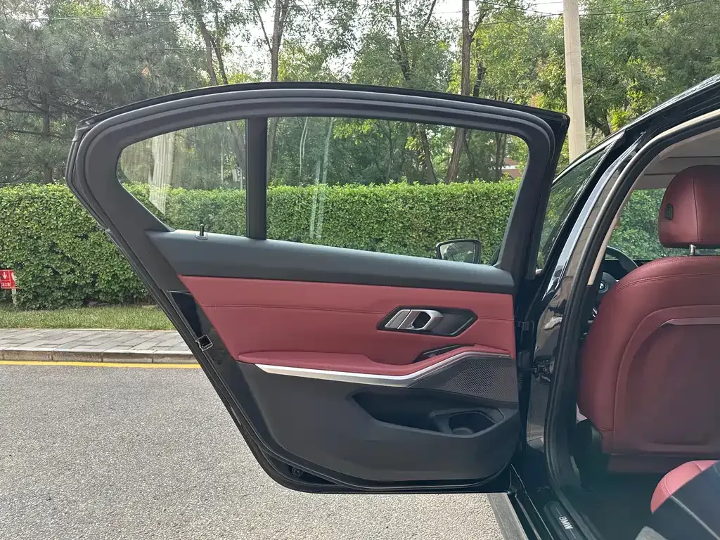 BMW i3 — фото 4