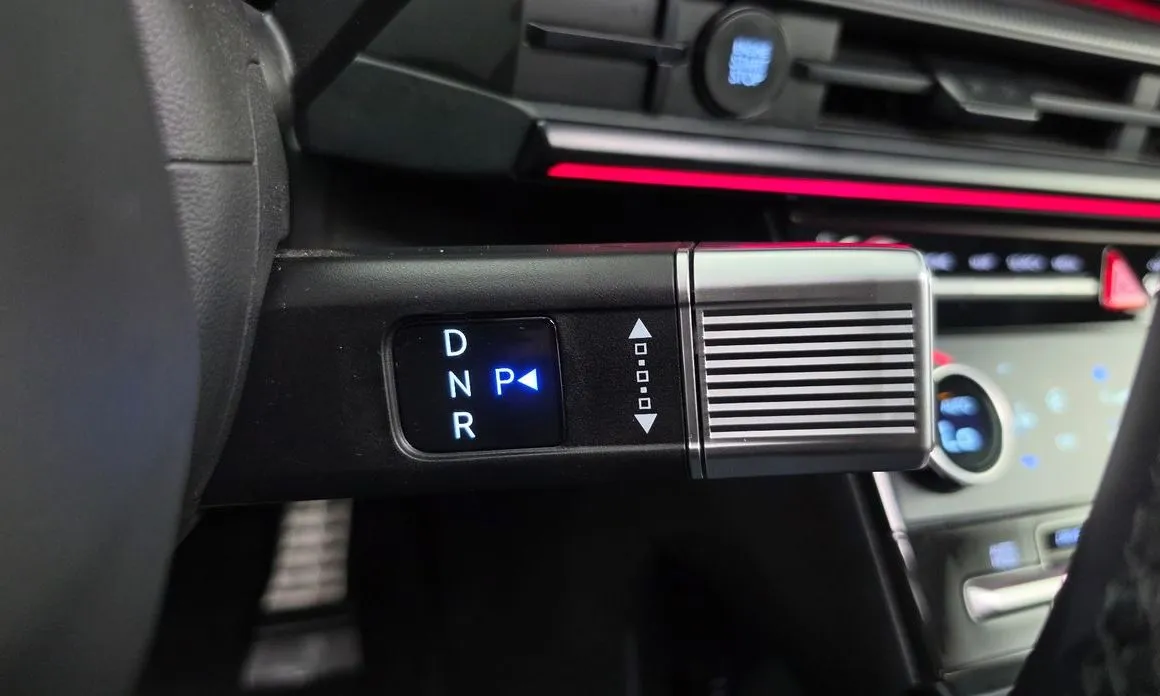 Hyundai Santafe — фото 2