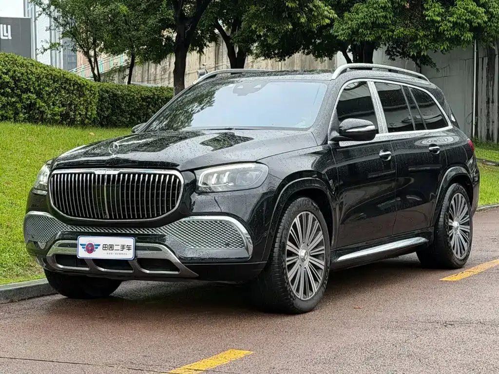 Mercedes-Benz GLS — фото 1