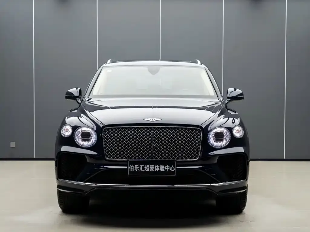 Bentley Bentayga — фото 6