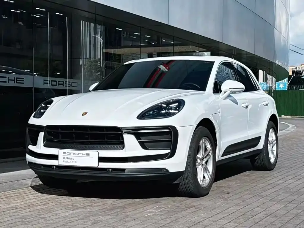 Porsche Macan — фото 1
