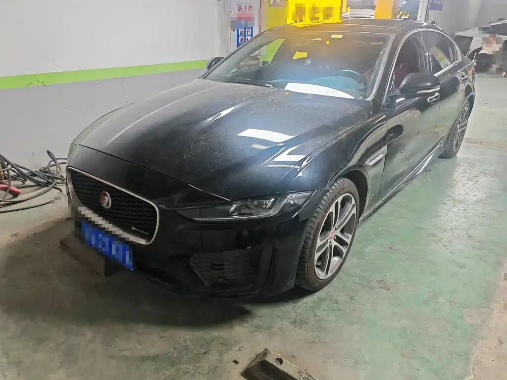 Jaguar XEL — фото 1
