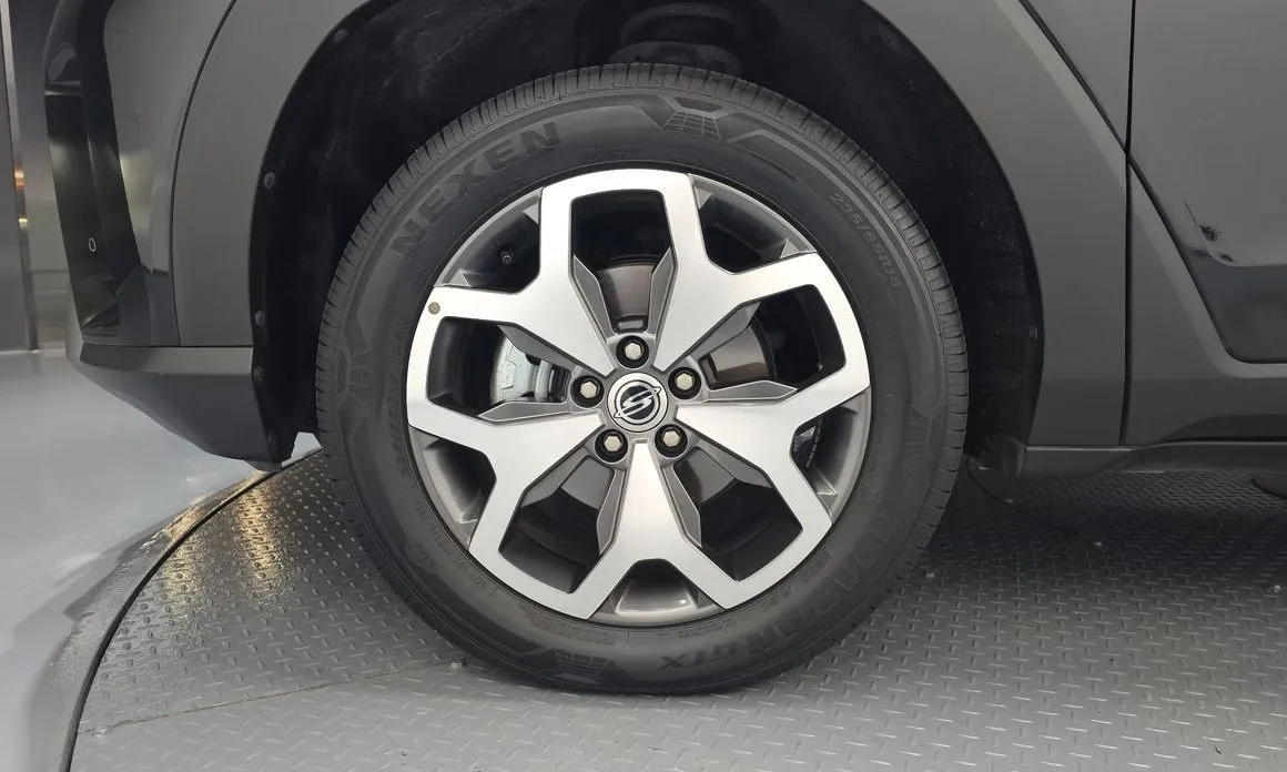 KG Mobility (Ssangyong) Torres — фото 4