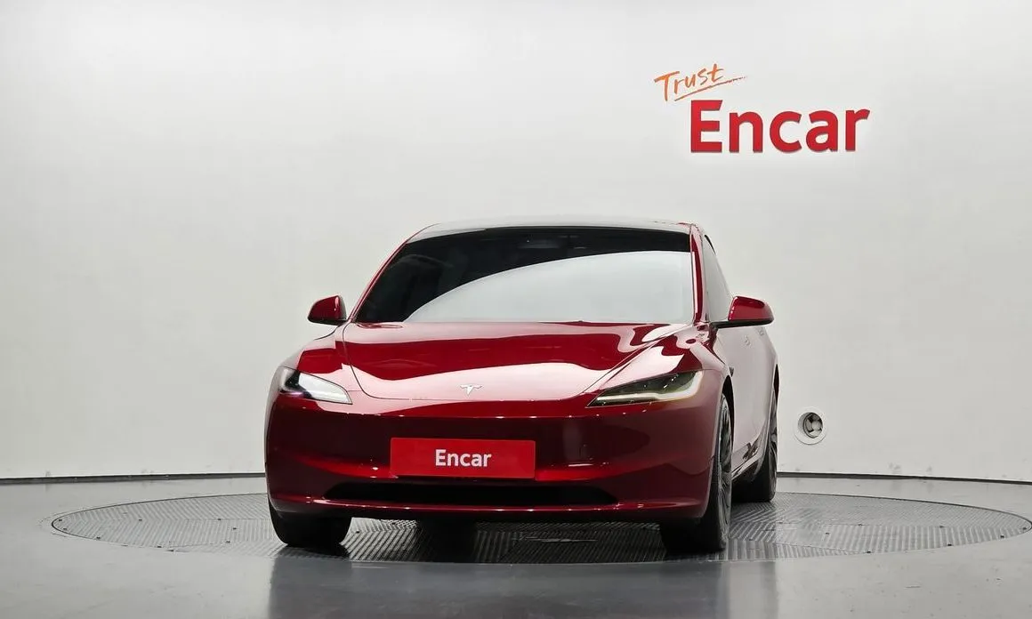 Tesla Model 3 — фото 5
