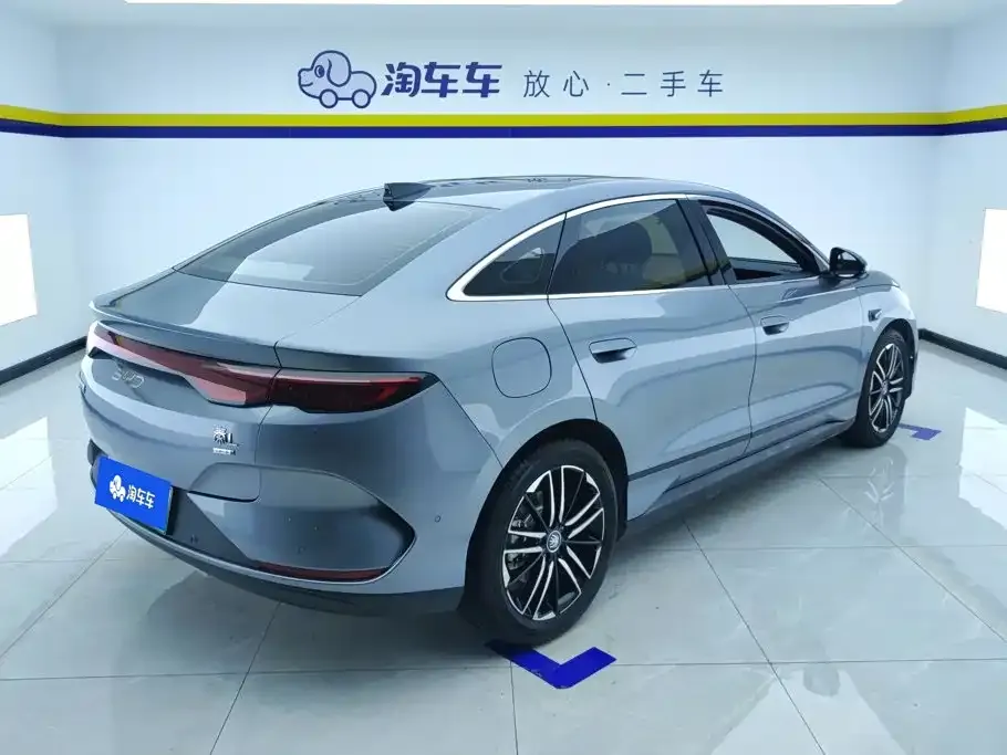 BYD Qin L — фото 10