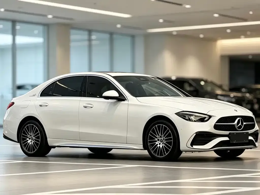 Mercedes-Benz C-Class — фото 4