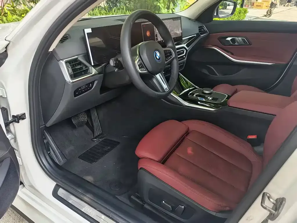 BMW i3 — фото 4