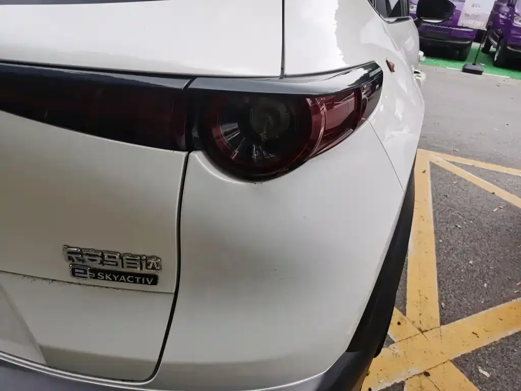 Mazda CX-30 EV — фото 2
