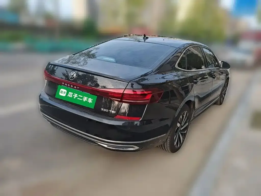 Volkswagen Passat — фото 3