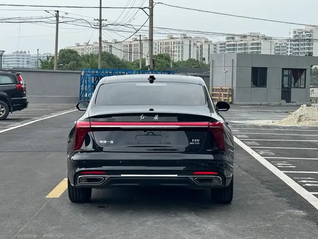 Hongqi H5 — фото 8