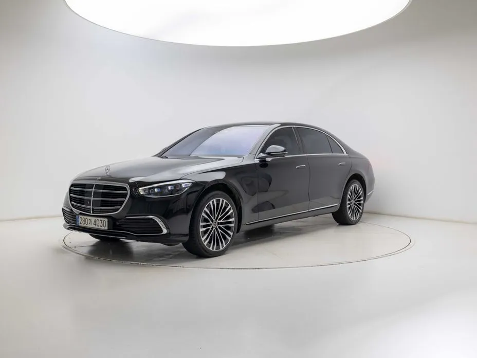 Mercedes-Benz S-Class — фото 1