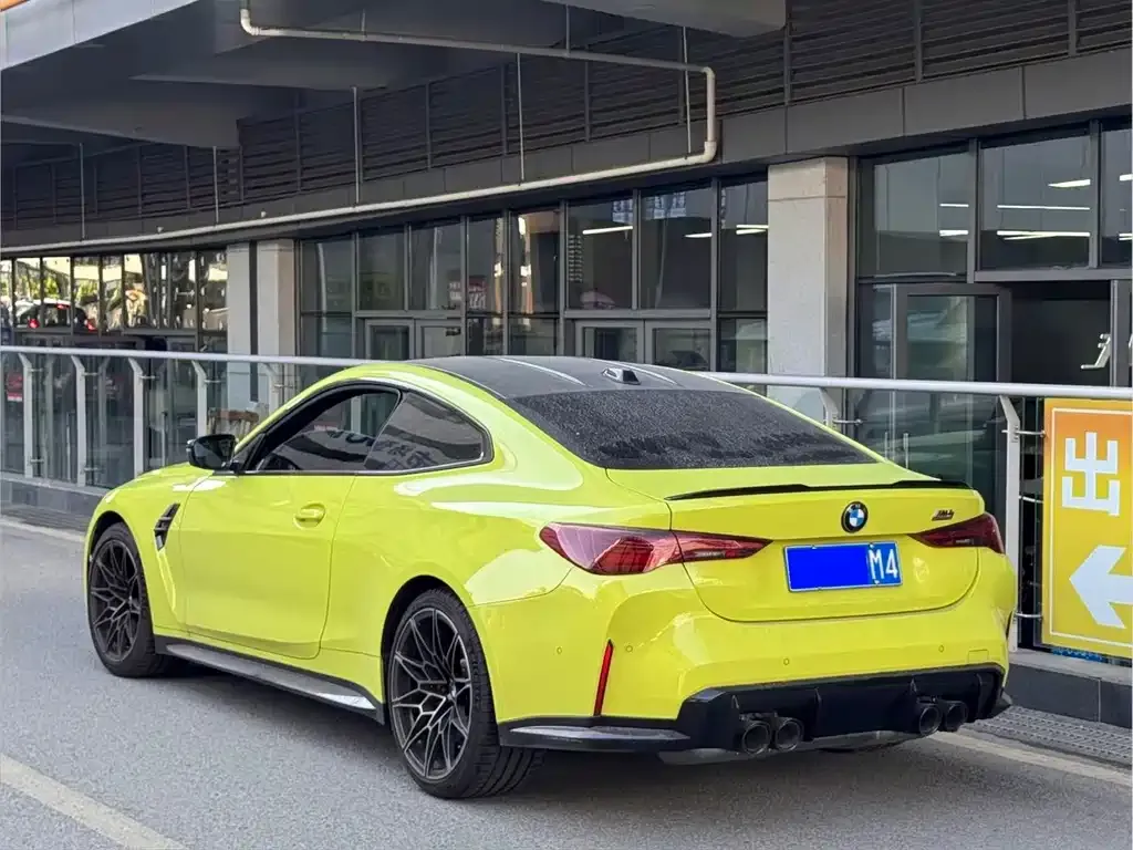 BMW M4 — фото 7