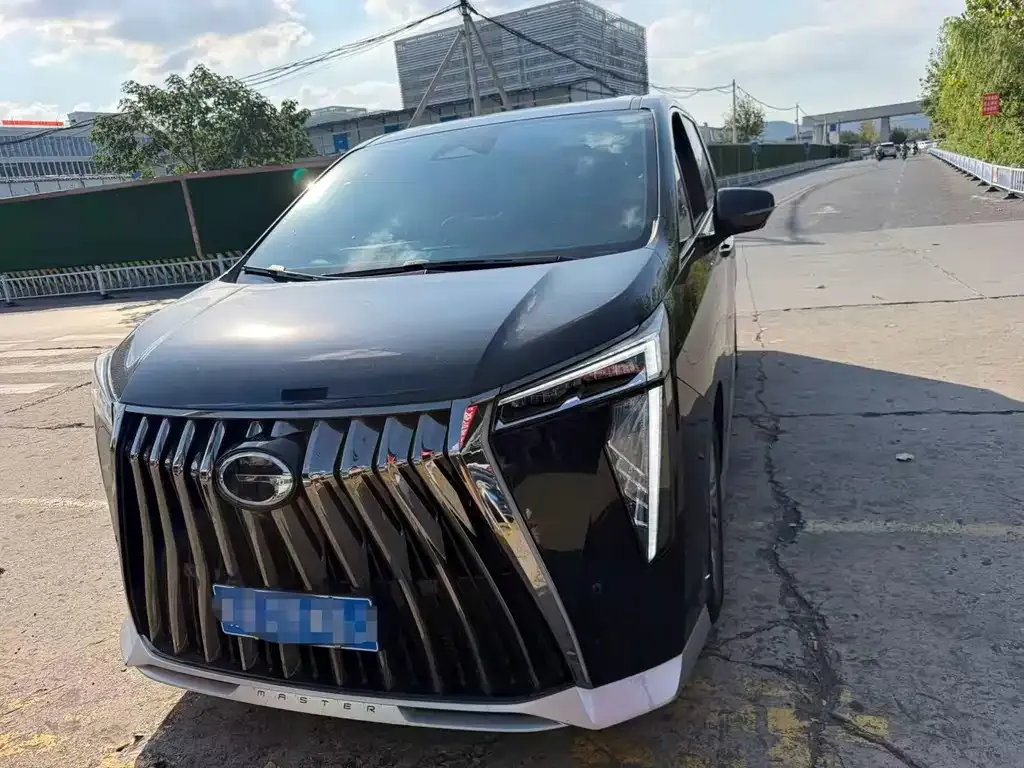 GAC Motor Trumpchi M8 — фото 1