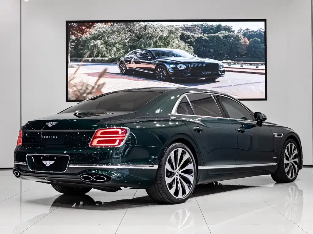 Bentley Flying Spur — фото 8