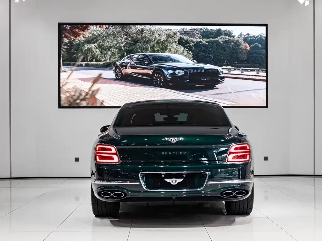 Bentley Flying Spur — фото 5