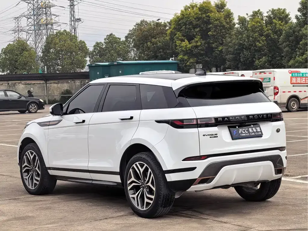 Land Rover Evoque — фото 8