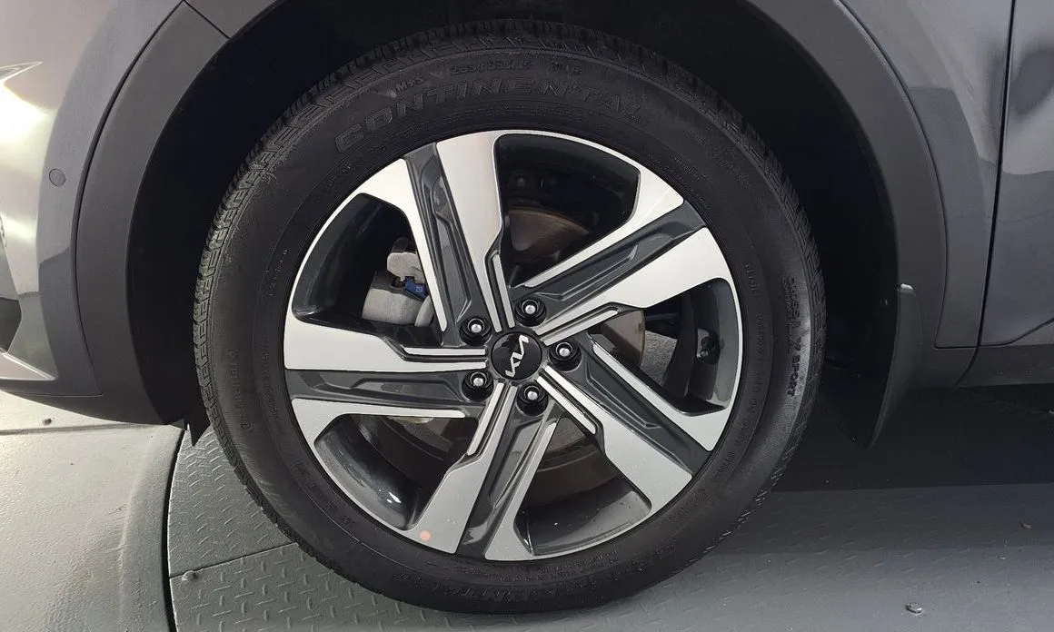 Kia Sorento — фото 3