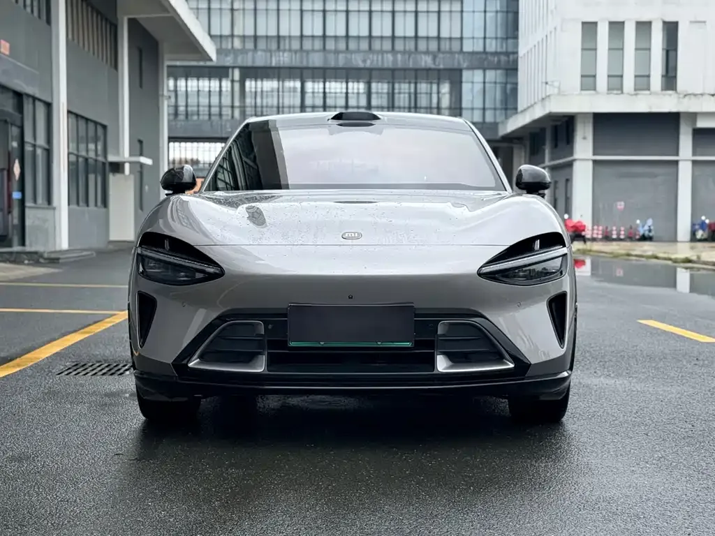 Xiaomi YU7 — фото 4