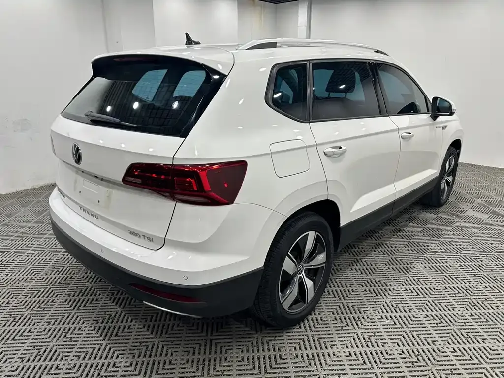 Volkswagen Tharu — фото 6