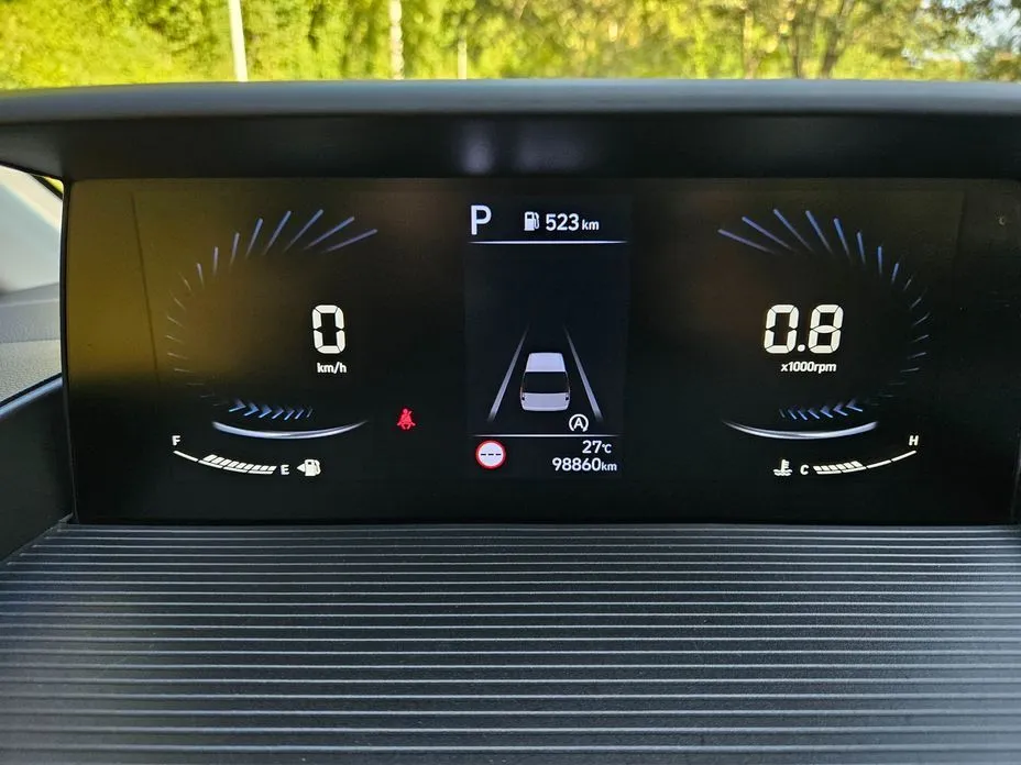 Hyundai Staria — фото 4