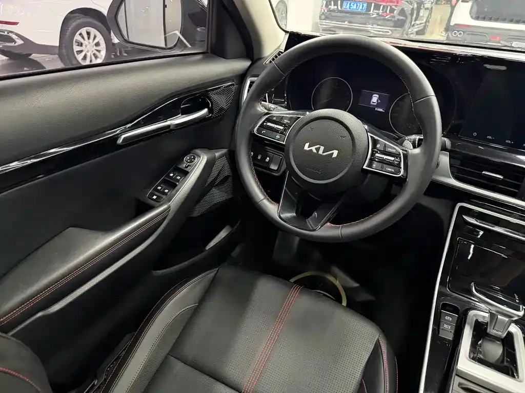Kia KX3 — фото 9