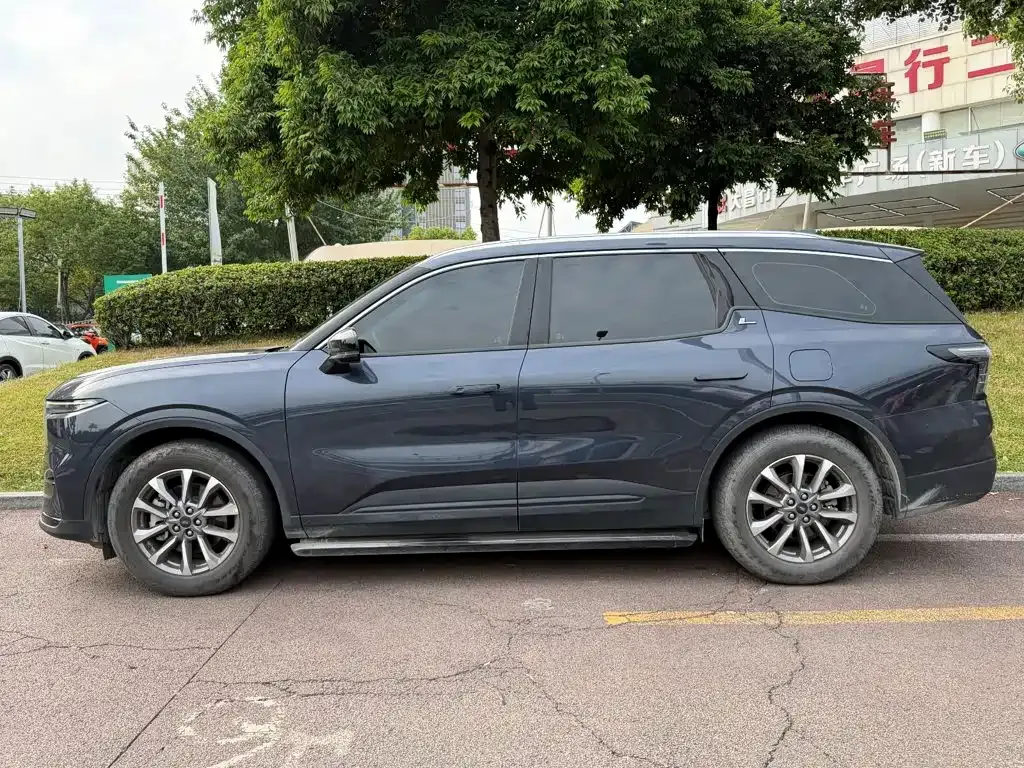 Ford Edge — фото 3