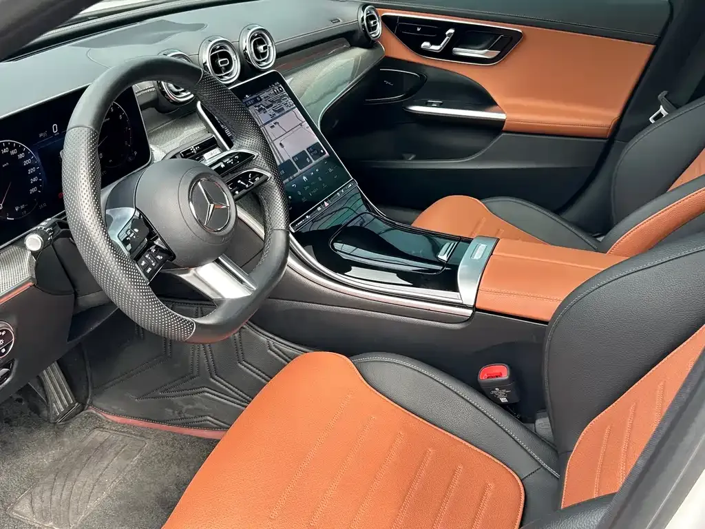 Mercedes-Benz C-Class — фото 10