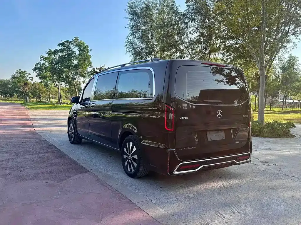 Mercedes-Benz Vito — фото 9