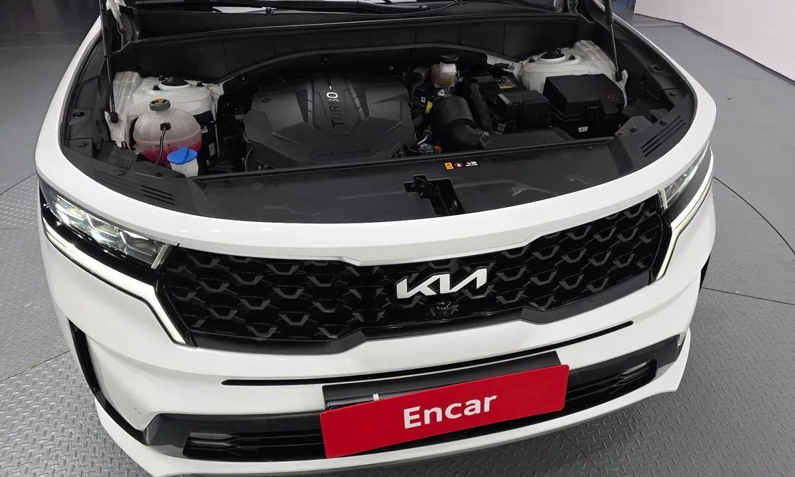 Kia Sorento — фото 6
