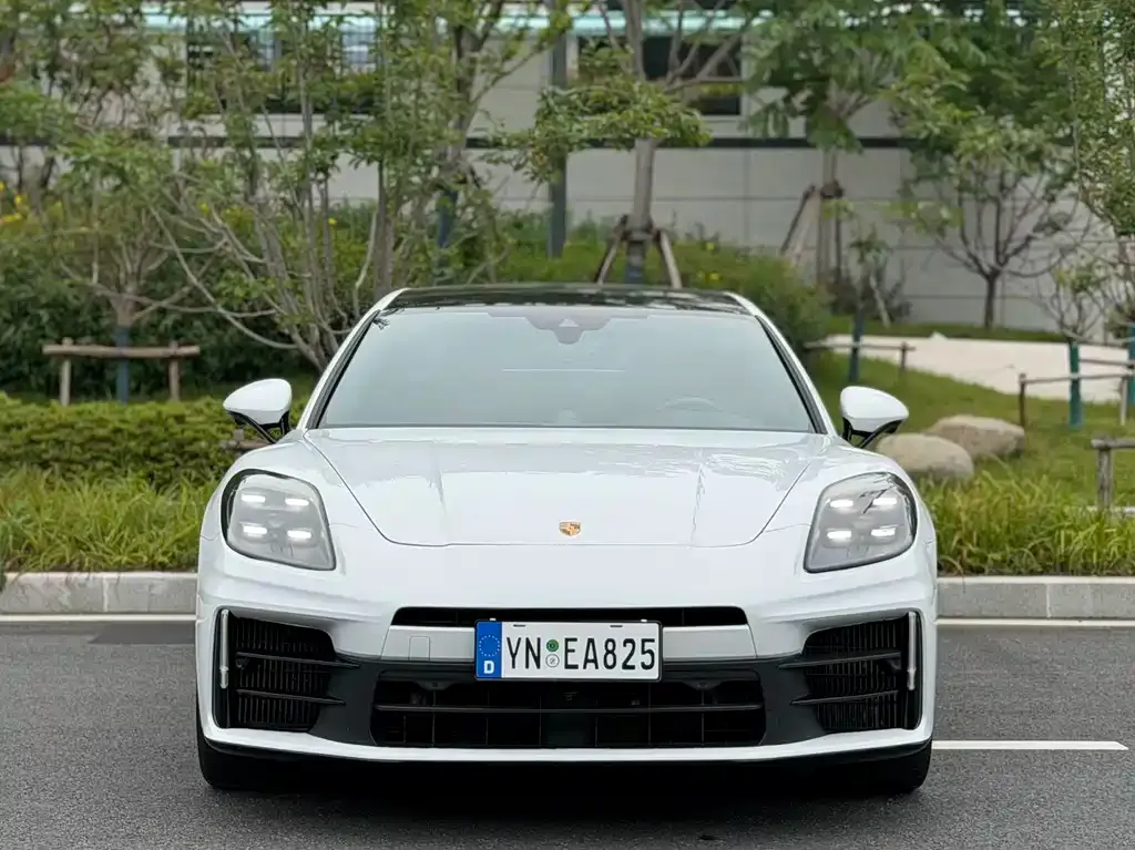 Porsche Panamera — фото 6