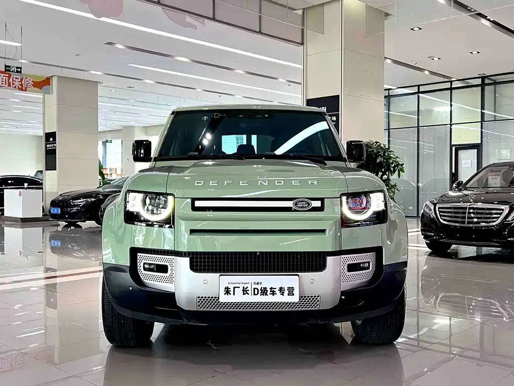 Land Rover Defender — фото 6
