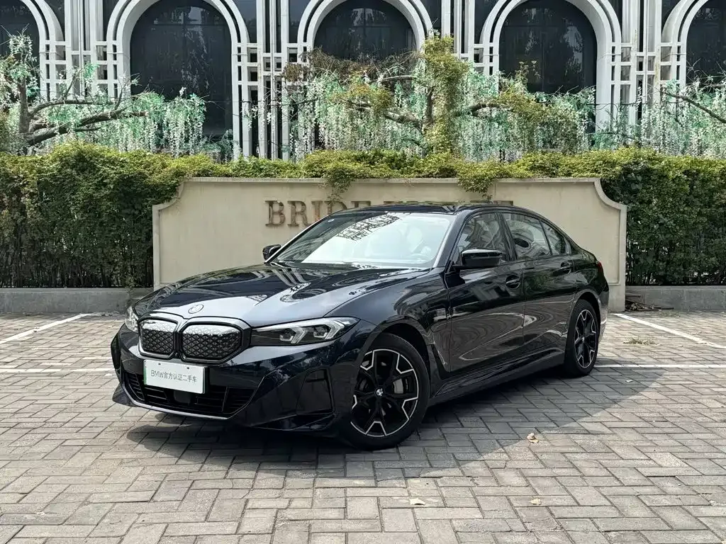 BMW i3 — фото 1