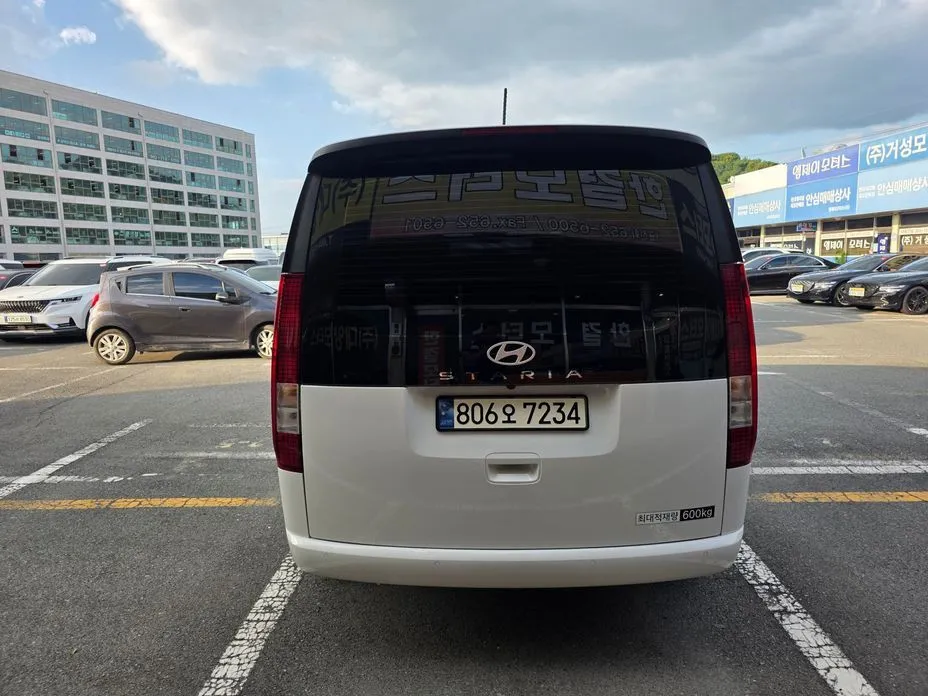 Hyundai Staria — фото 9