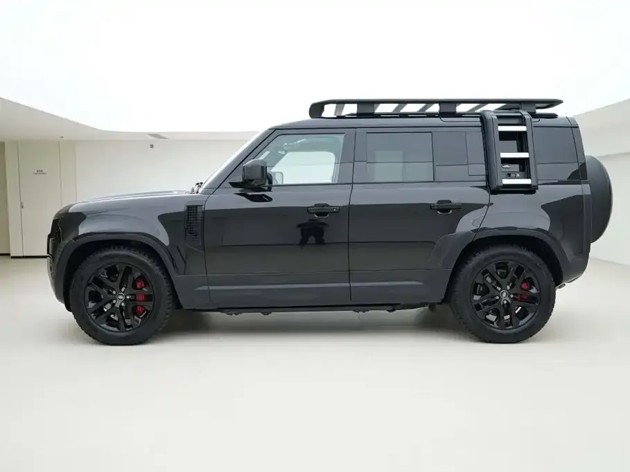Land Rover Defender — фото 7