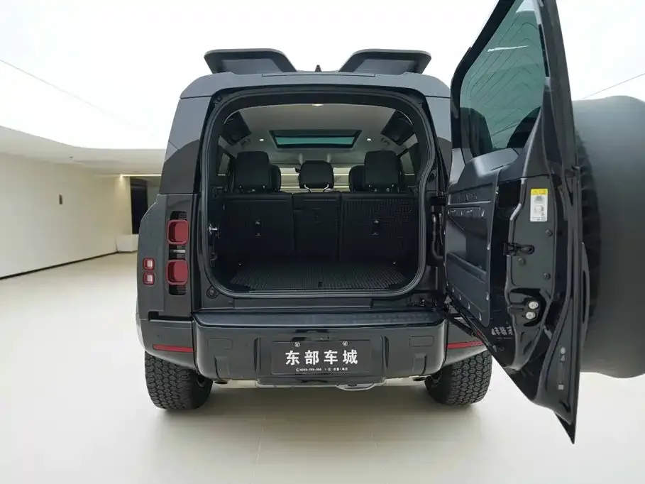 Land Rover Defender — фото 8