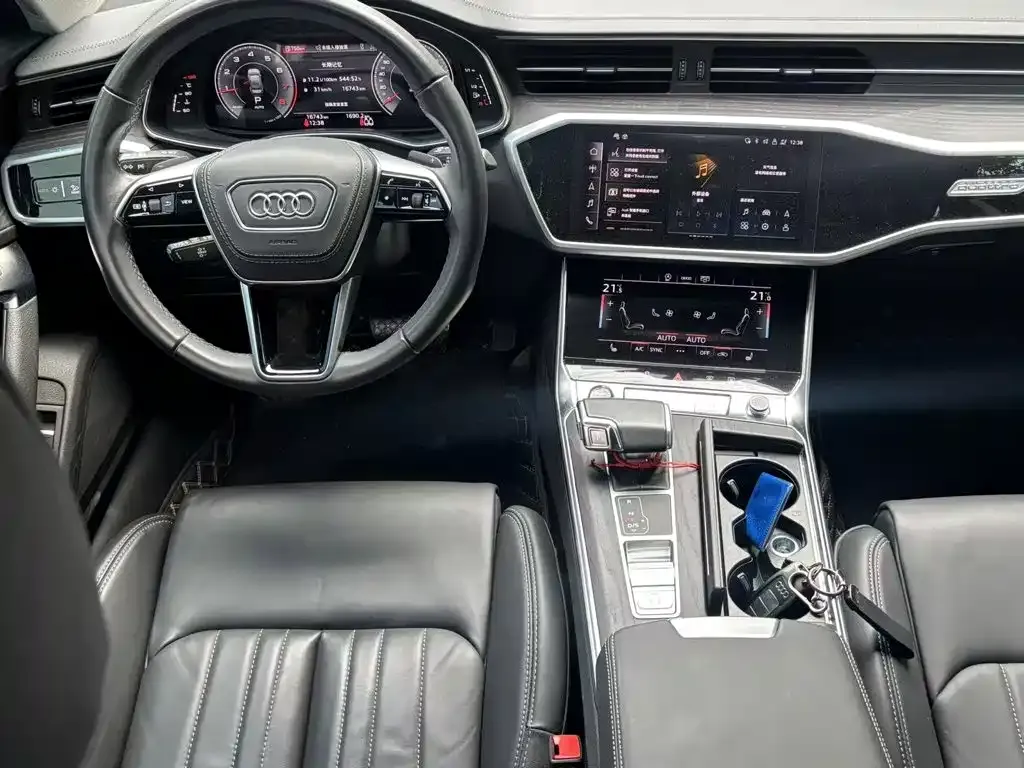 Audi A6L — фото 3