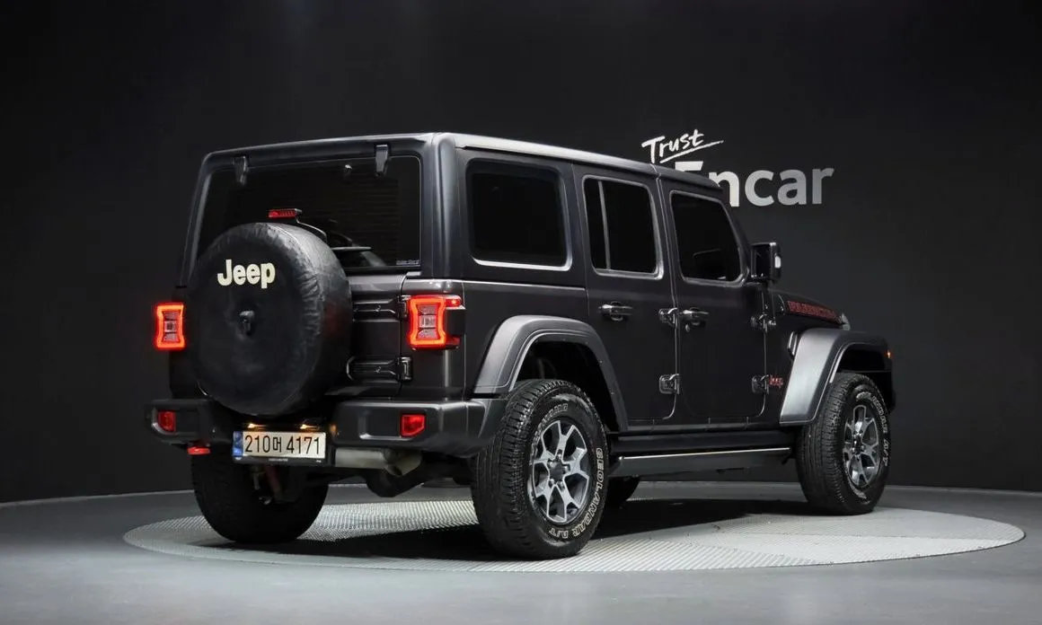 Jeep Wrangler — фото 3