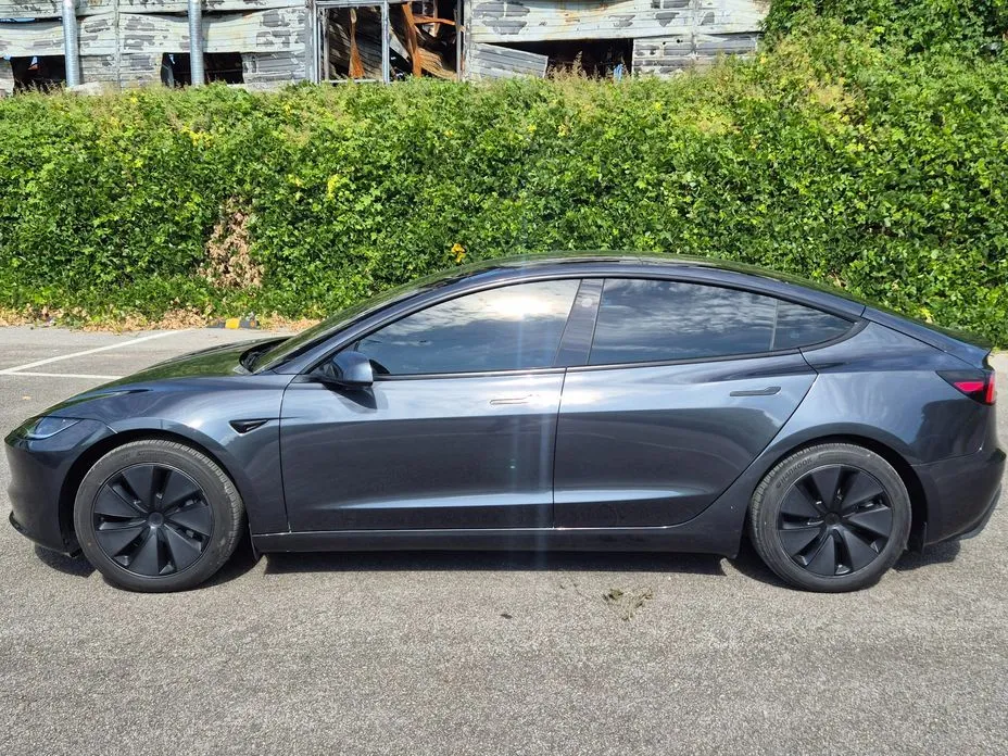 Tesla Model 3 — фото 6
