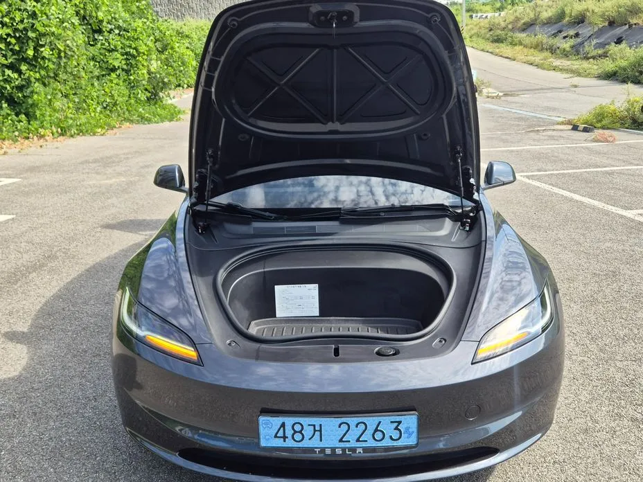 Tesla Model 3 — фото 5