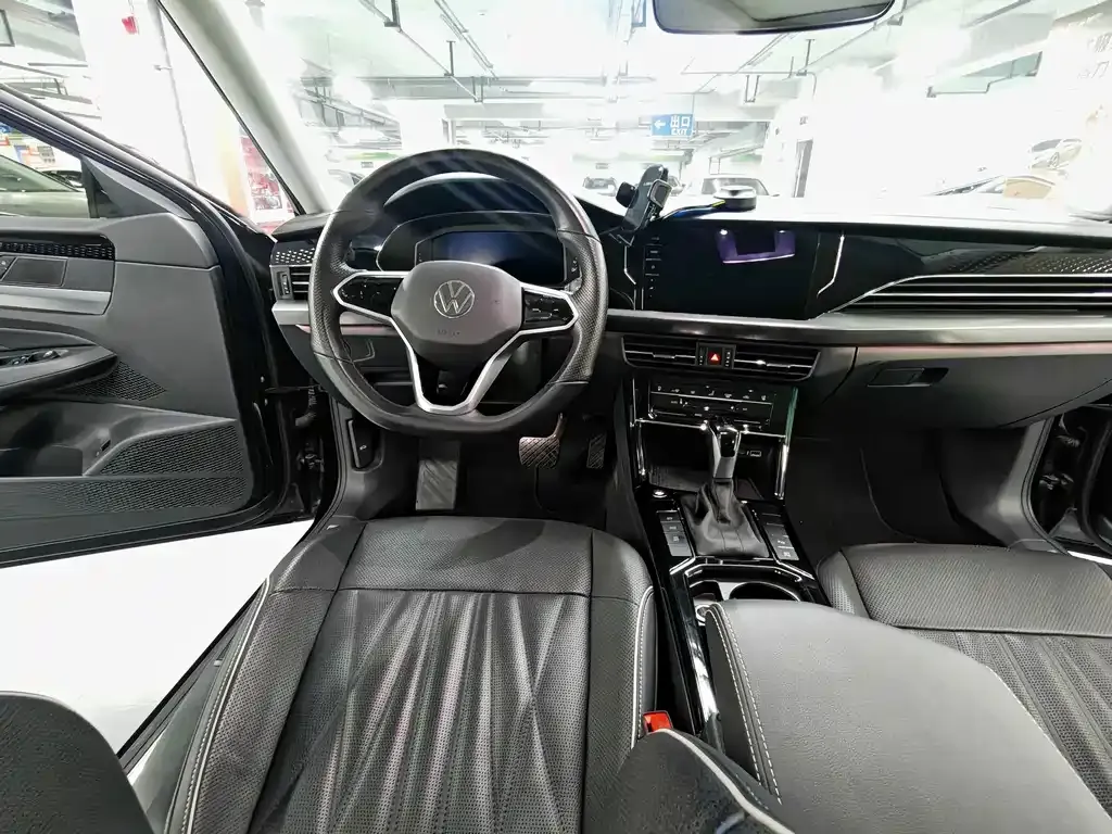 Volkswagen Passat — фото 9