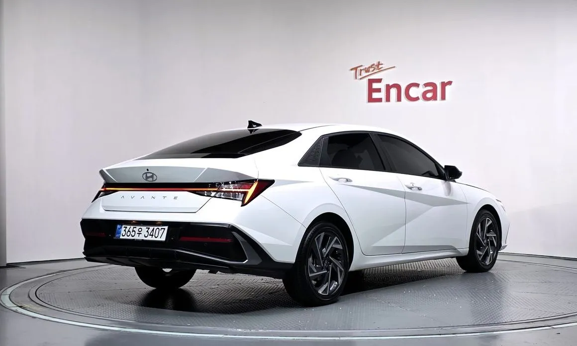 Hyundai AVANTE — фото 7
