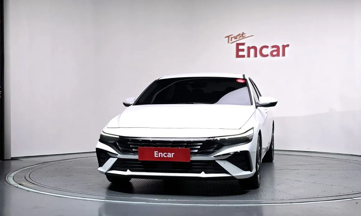 Hyundai AVANTE — фото 3