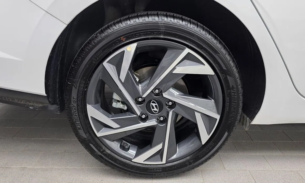 Hyundai AVANTE — фото 9