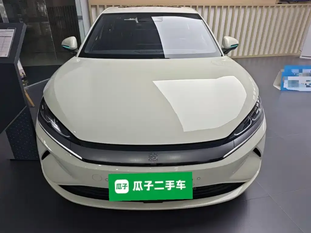 BYD Qin L — фото 7
