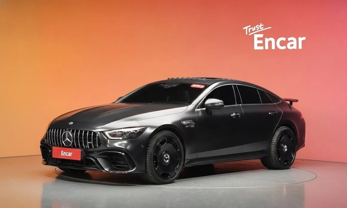 Mercedes-Benz AMG GT — фото 1