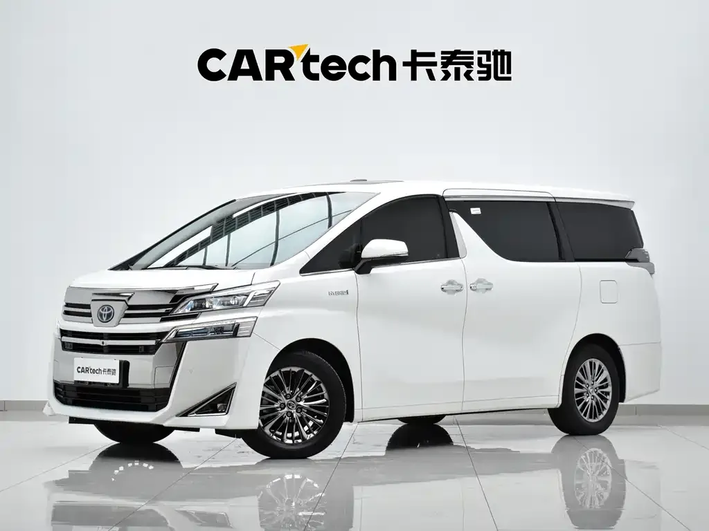 Toyota Vellfire — фото 1