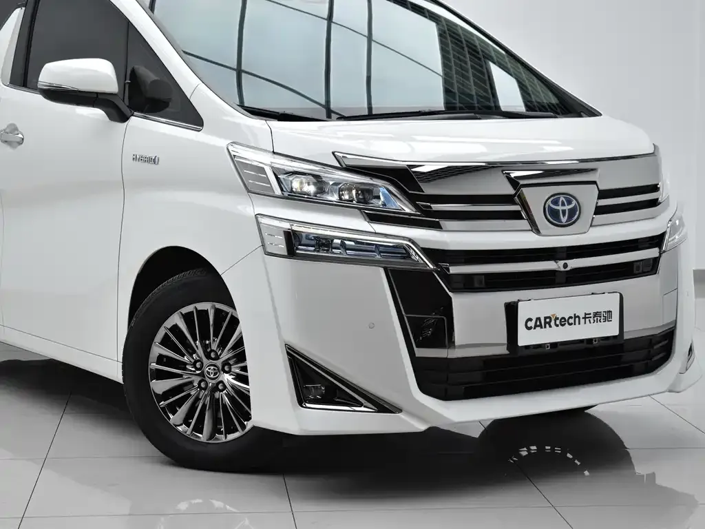 Toyota Vellfire — фото 9