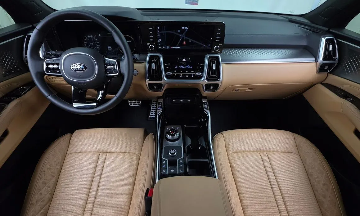 Kia Sorento — фото 10